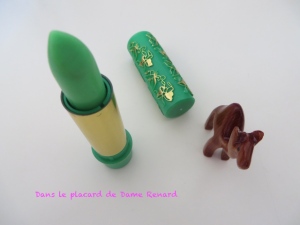 Mon rouge à lèvres vert from Agadir: Hare lipstick teinte 33 #FridayLipstick
